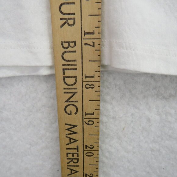 UGG T Shirt Womens Size Medium White Cropped Short Sleeve Pastel Spellout Logo - Picture 9 of 9